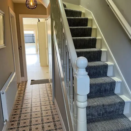 Villa Charming Cosy 4-Bed House In Killarney Extérieur photo