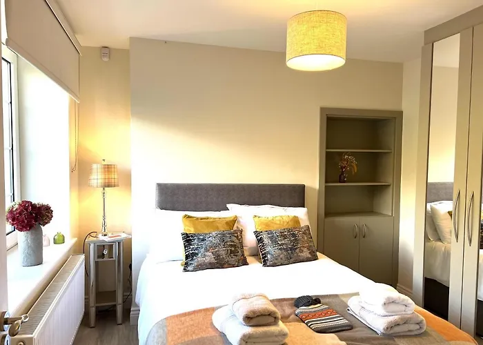 Charming Cosy 4-Bed House In Killarney
